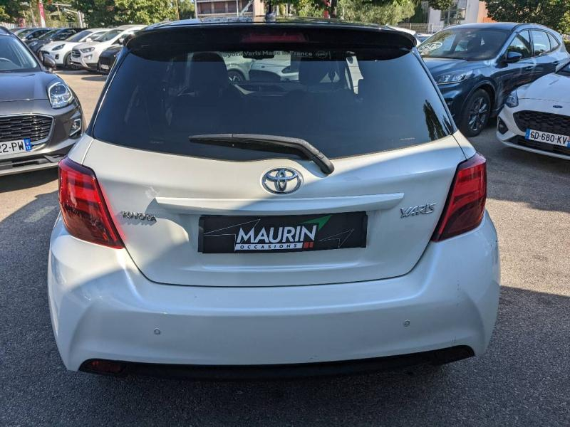 TOYOTA Yaris d’occasion à vendre à MARSEILLE chez AIX AUTOMOBILES (Photo 4)