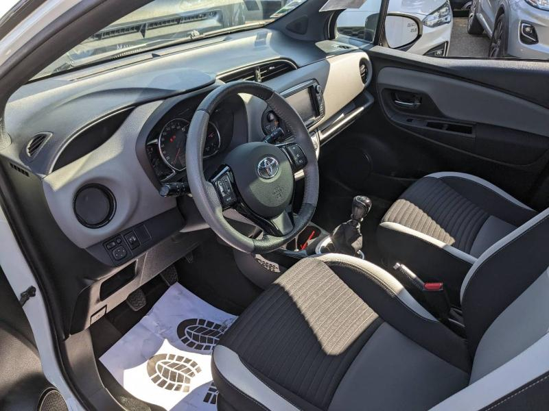 TOYOTA Yaris d’occasion à vendre à MARSEILLE chez AIX AUTOMOBILES (Photo 7)