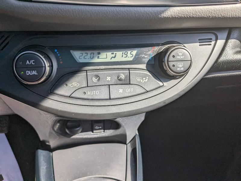 TOYOTA Yaris d’occasion à vendre à MARSEILLE chez AIX AUTOMOBILES (Photo 11)