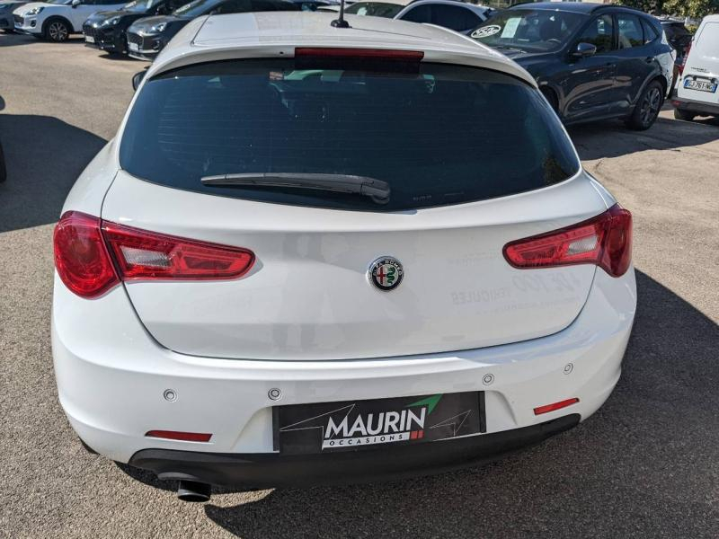 ALFA ROMEO Giulietta d’occasion à vendre à MARSEILLE chez AIX AUTOMOBILES (Photo 4)