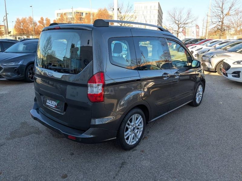 FORD Tourneo Courier d’occasion à vendre à MARSEILLE chez AIX AUTOMOBILES (Photo 4)