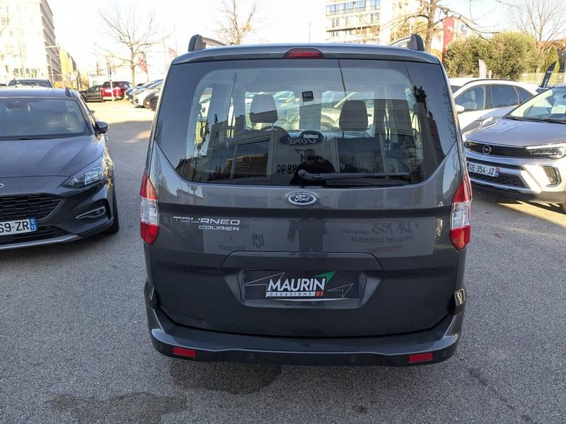 FORD Tourneo Courier d’occasion à vendre à MARSEILLE chez AIX AUTOMOBILES (Photo 5)