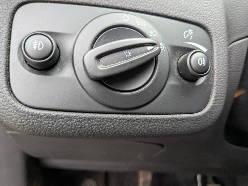 FORD Kuga d’occasion à vendre à MARSEILLE chez AIX AUTOMOBILES (Photo 15)