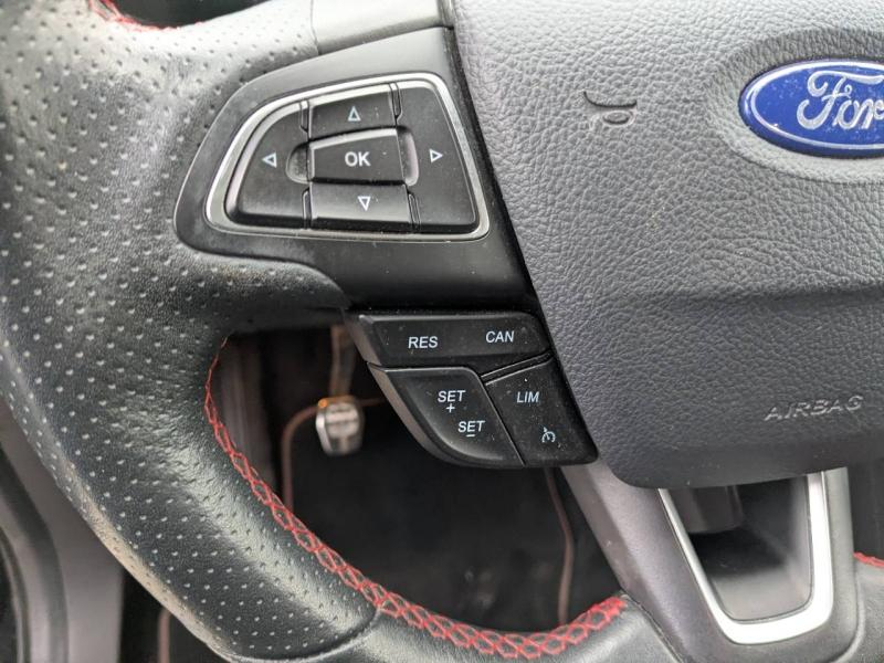 FORD Kuga d’occasion à vendre à MARSEILLE chez AIX AUTOMOBILES (Photo 16)