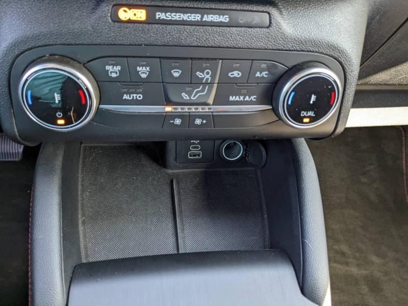 FORD Kuga d’occasion à vendre à MARSEILLE chez AIX AUTOMOBILES (Photo 19)