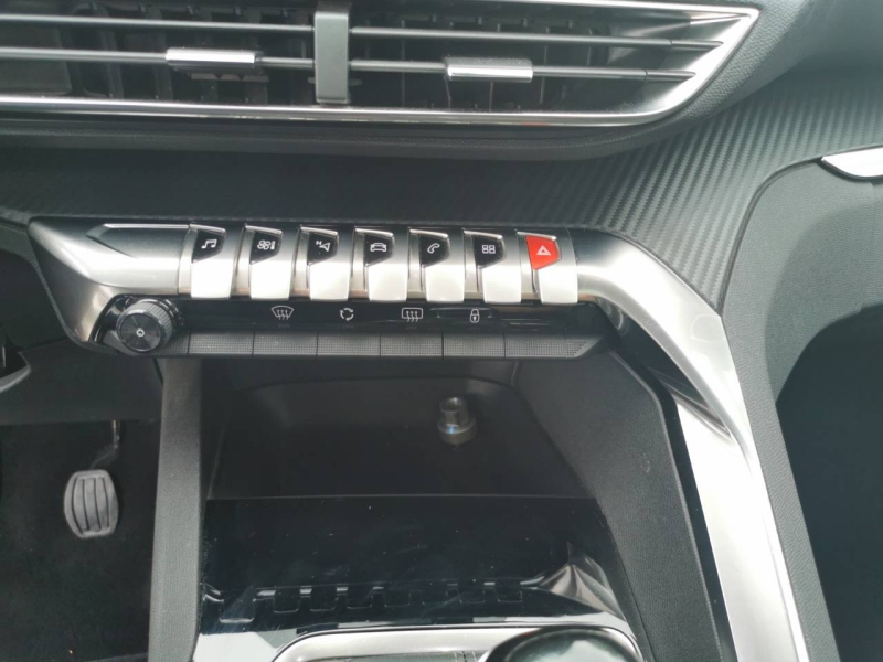 PEUGEOT 3008 d’occasion à vendre à MARSEILLE chez AIX AUTOMOBILES (Photo 12)