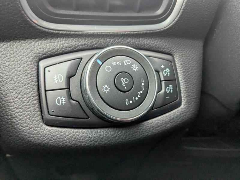 FORD B-MAX d’occasion à vendre à MARSEILLE chez AIX AUTOMOBILES (Photo 20)