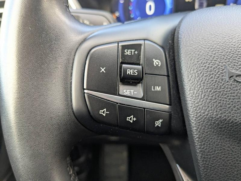 FORD Kuga d’occasion à vendre à MARSEILLE chez AIX AUTOMOBILES (Photo 16)