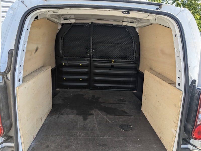 CITROEN Berlingo d’occasion à vendre à MARSEILLE chez AIX AUTOMOBILES (Photo 14)