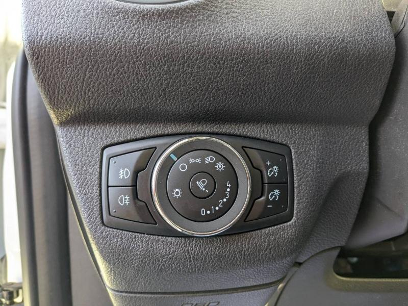 FORD Transit Courier VUL d’occasion à vendre à MARSEILLE chez AIX AUTOMOBILES (Photo 18)