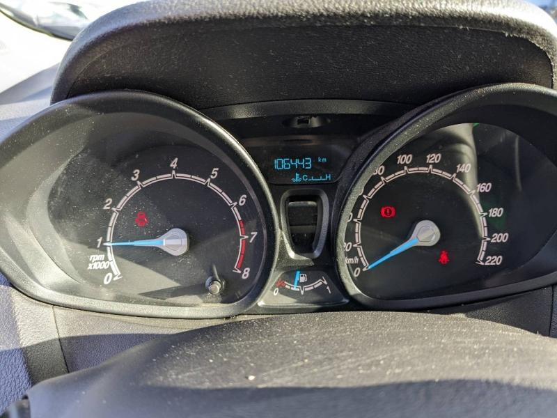 FORD Transit Courier VUL d’occasion à vendre à MARSEILLE chez AIX AUTOMOBILES (Photo 13)