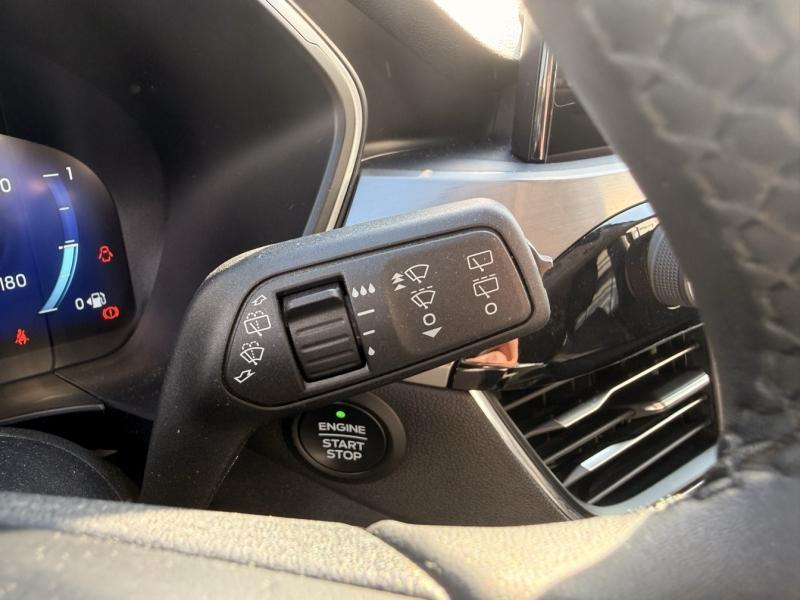 FORD Kuga d’occasion à vendre à MARSEILLE chez AIX AUTOMOBILES (Photo 16)