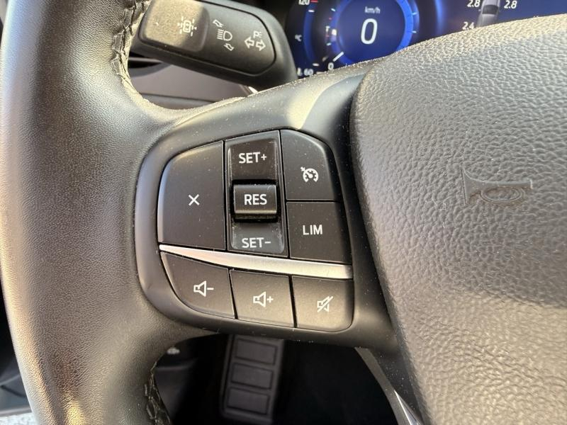 FORD Kuga d’occasion à vendre à MARSEILLE chez AIX AUTOMOBILES (Photo 17)