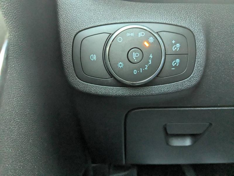 FORD Fiesta d’occasion à vendre à MARSEILLE chez AIX AUTOMOBILES (Photo 12)